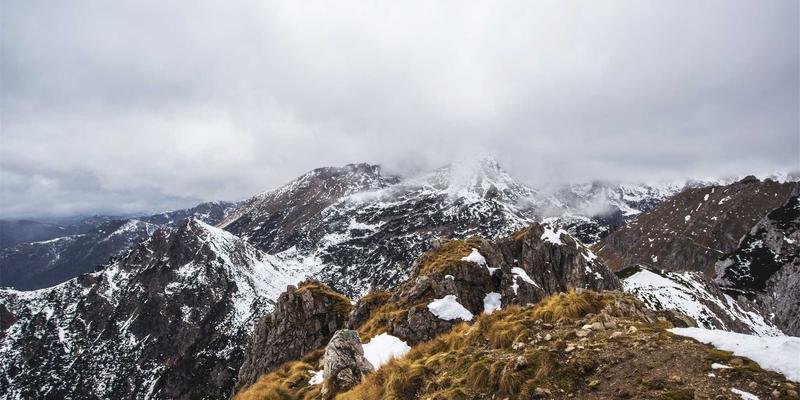 IPv6规模部署：数字化转型与物联网未来的基石