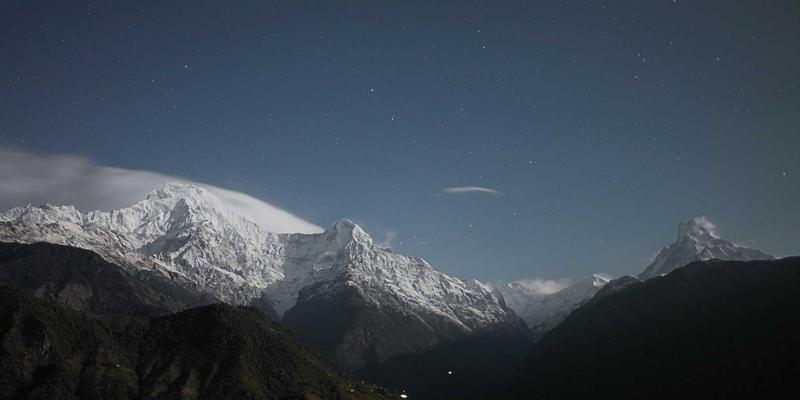 重塑企业安全边界：零信任网络架构在电子商务与互联网服务中的实践与挑战